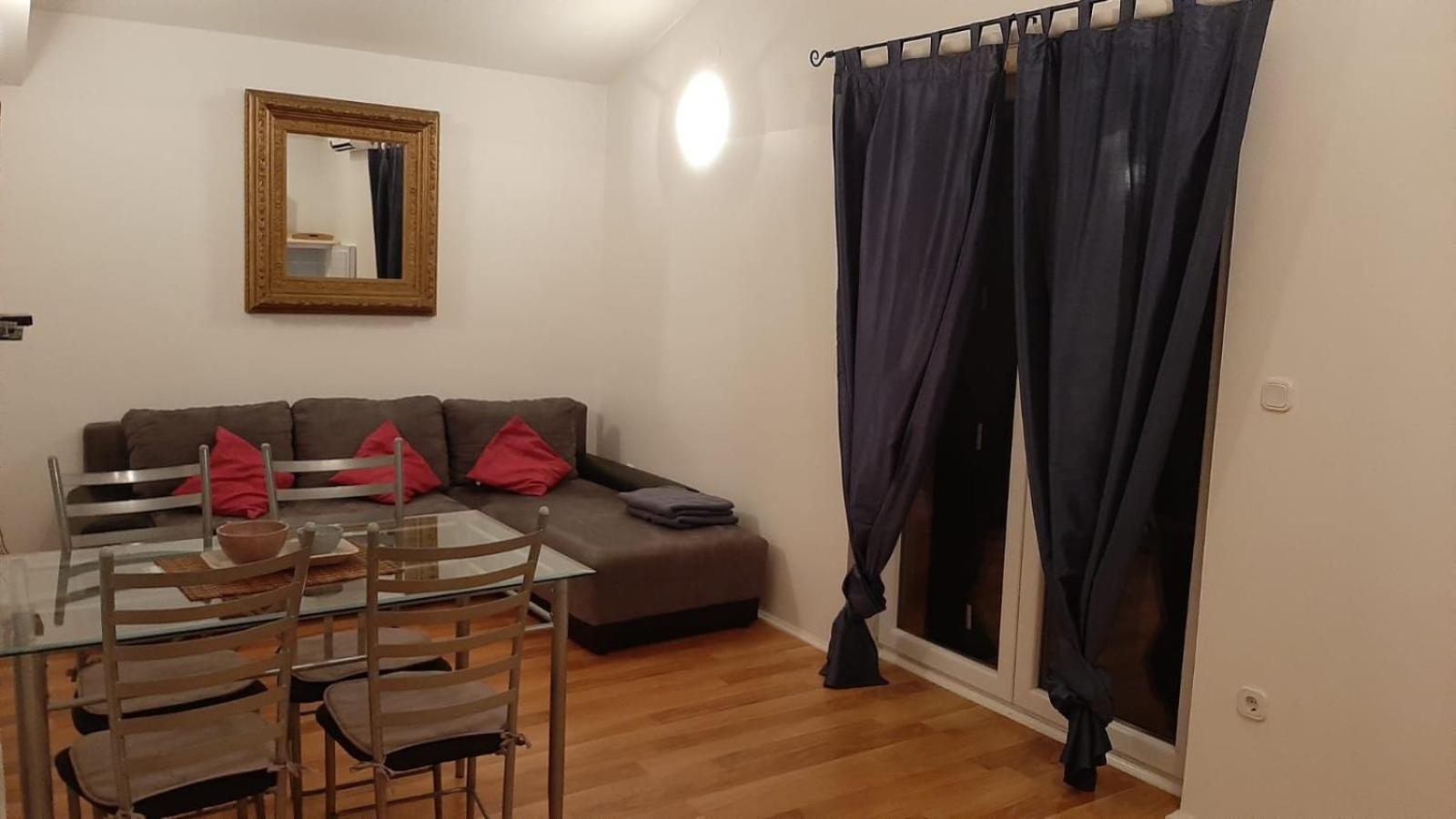 Apartman Shankini